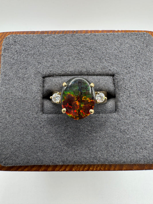 14ct gold ammolite and diamond ring