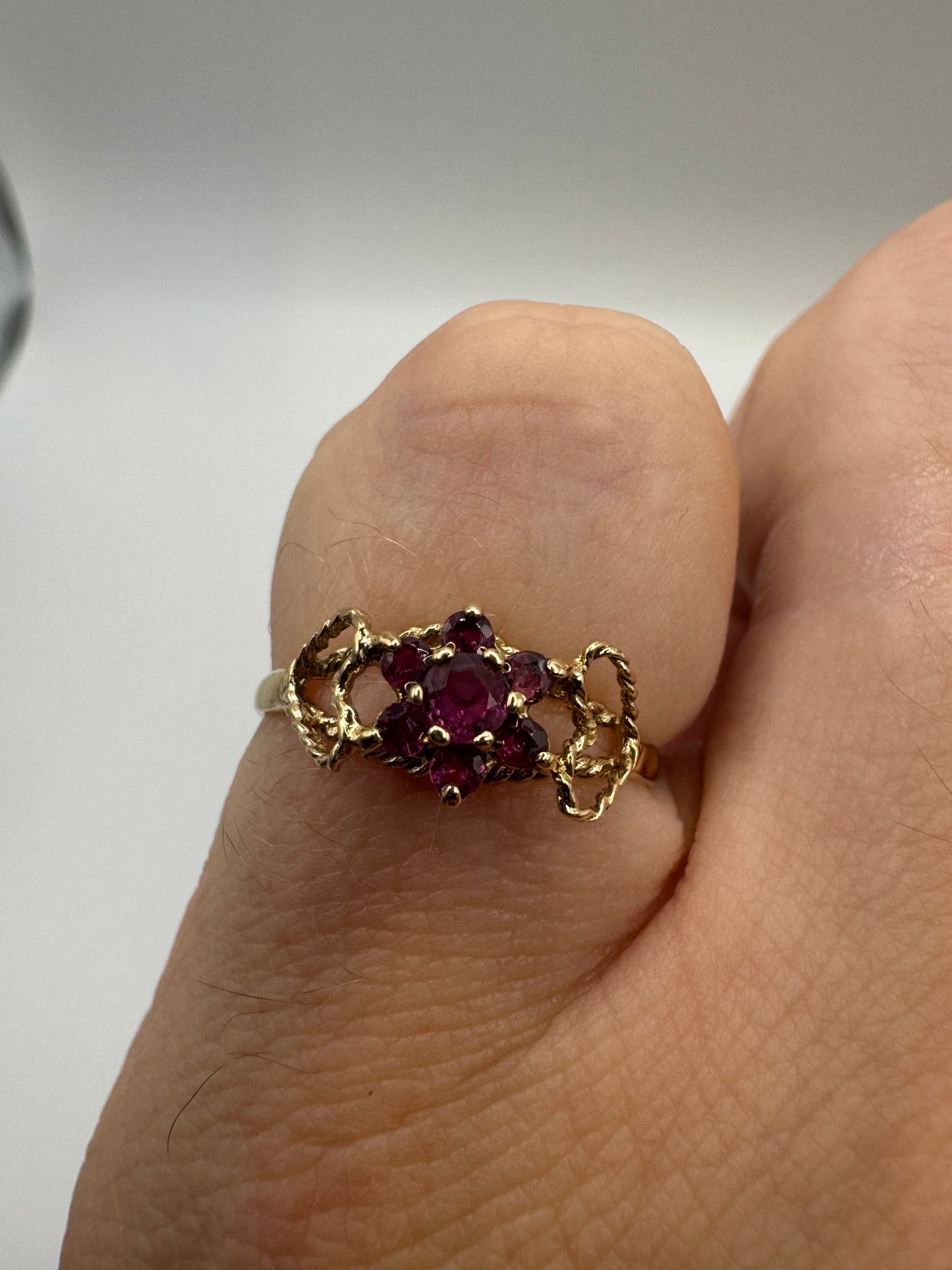 9ct gold ruby cluster ring