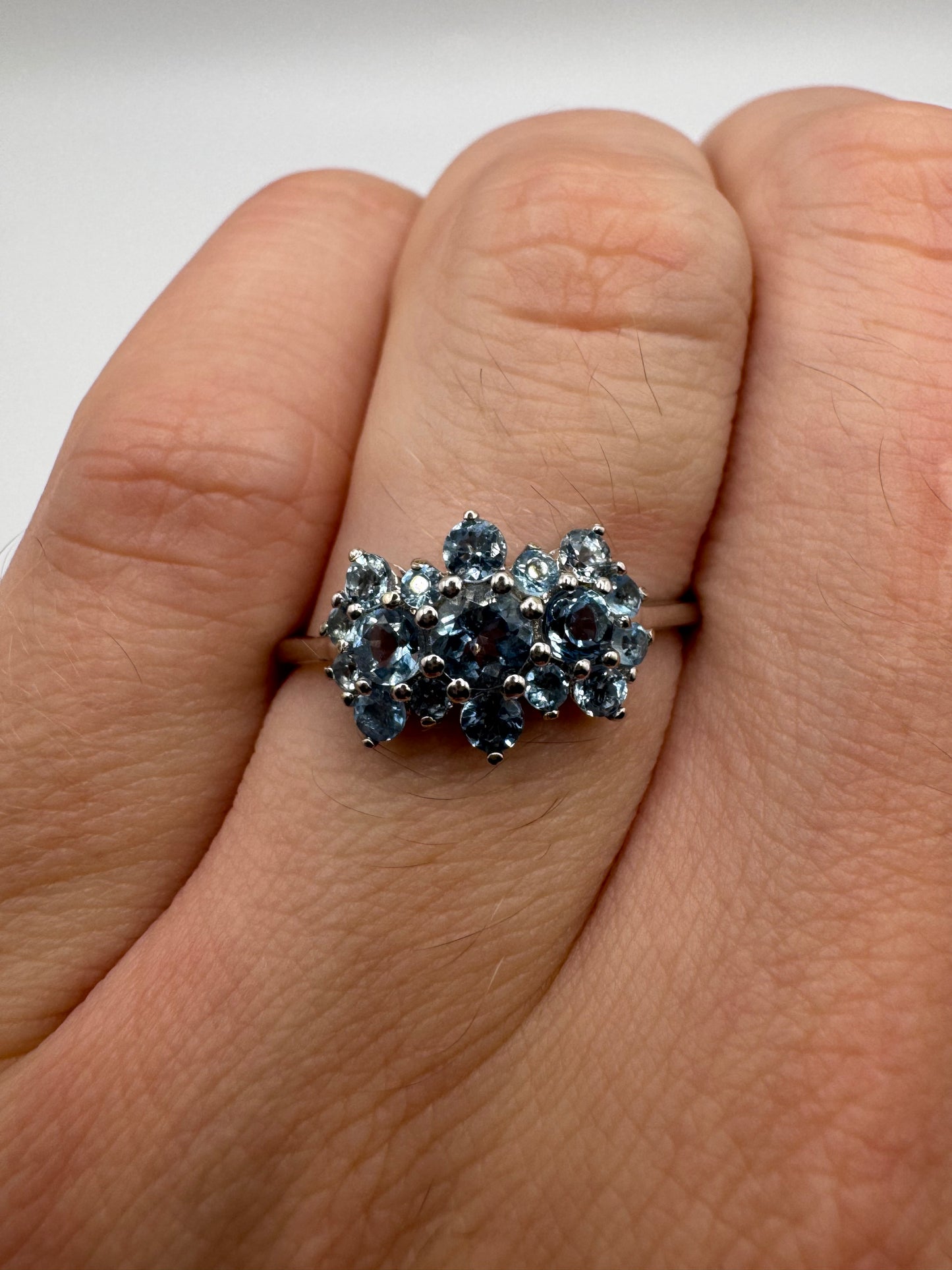 9ct white gold topaz cluster ring