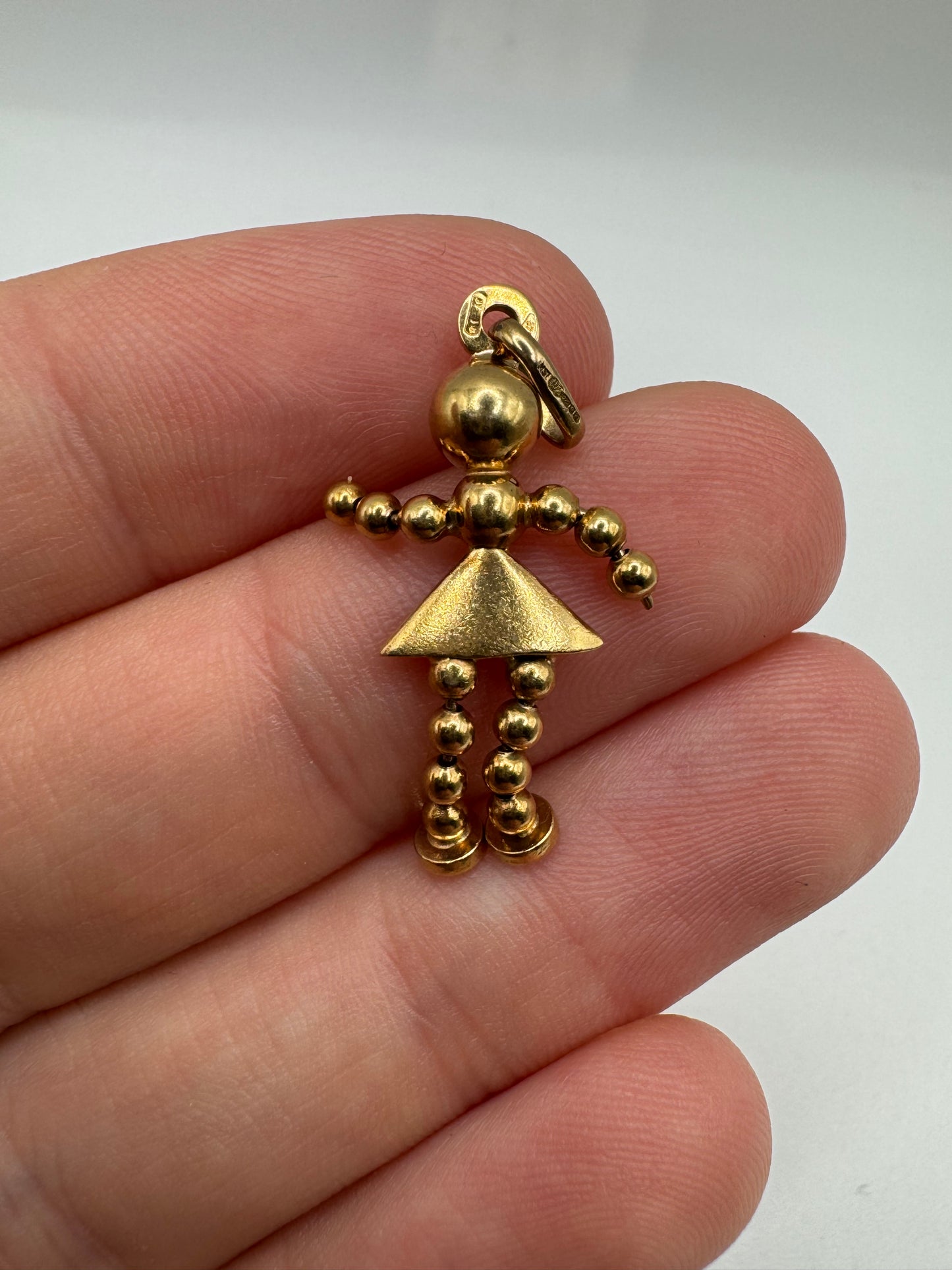 9ct gold doll pendant