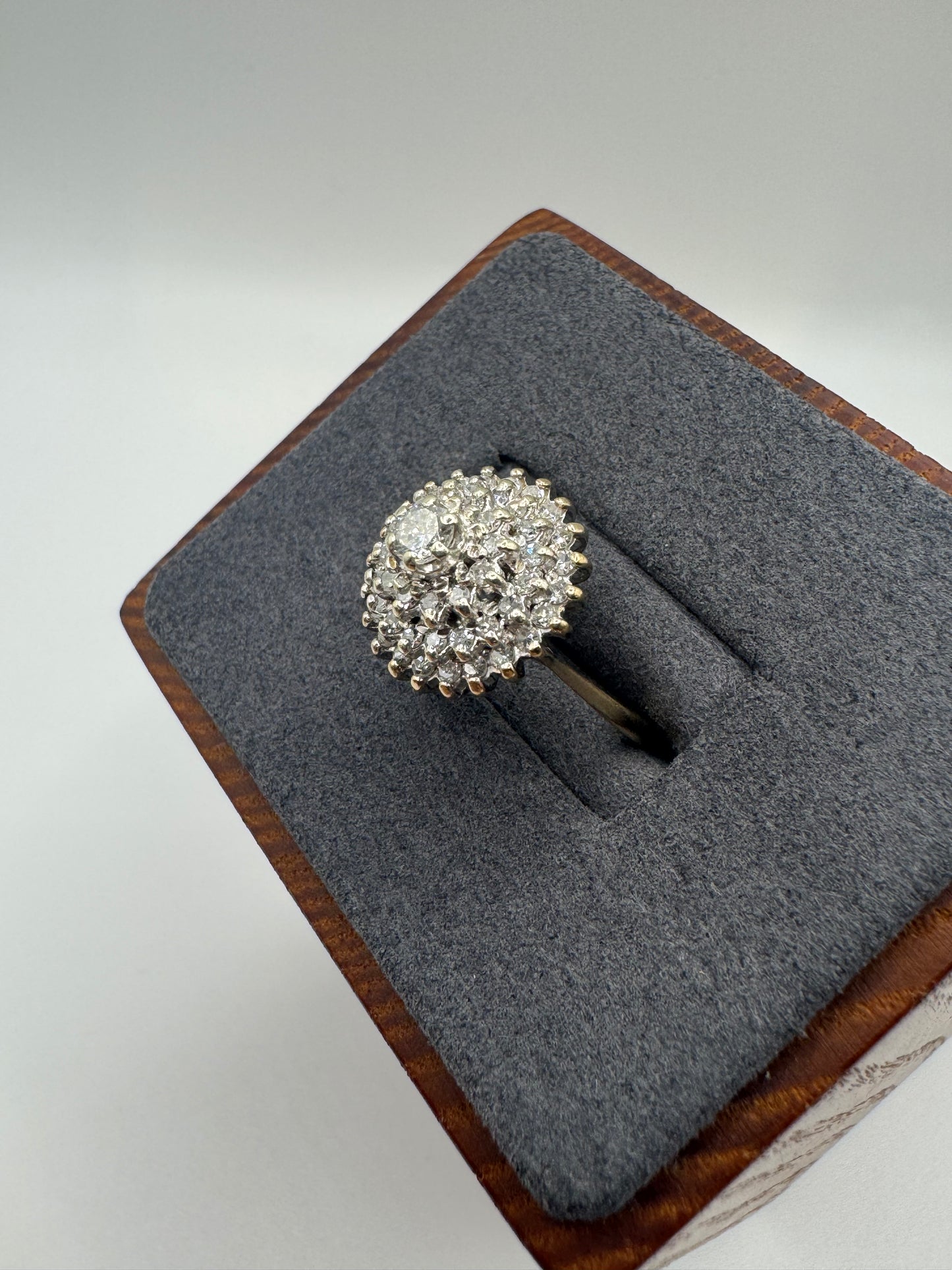9ct gold diamond cluster ring
