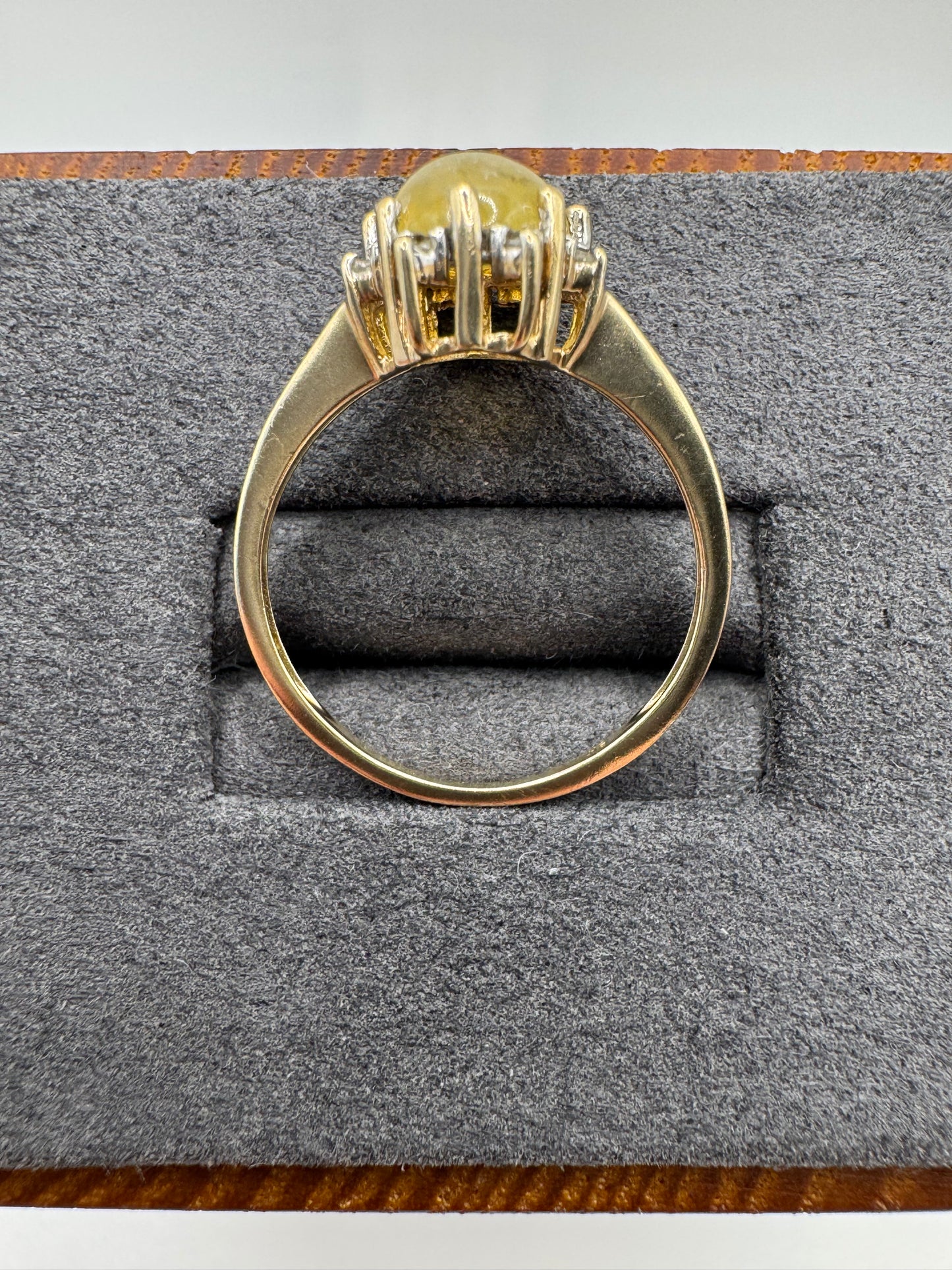 9ct gold opal and diamond cluster ring