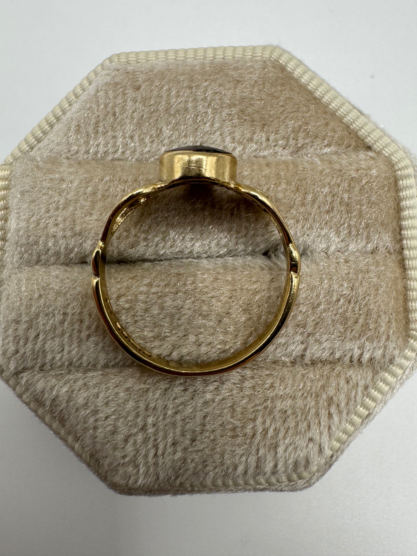 9ct gold blue john ring
