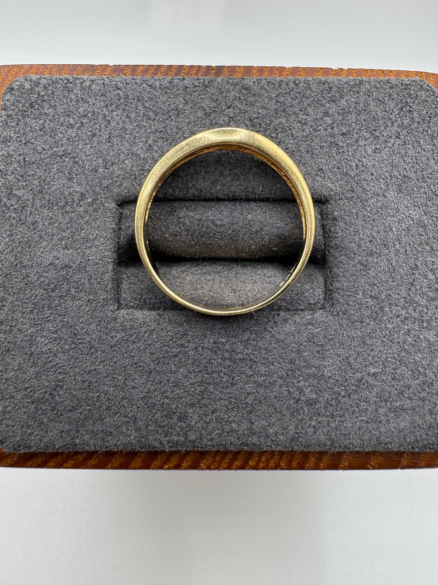 9ct gold diamond wishbone ring