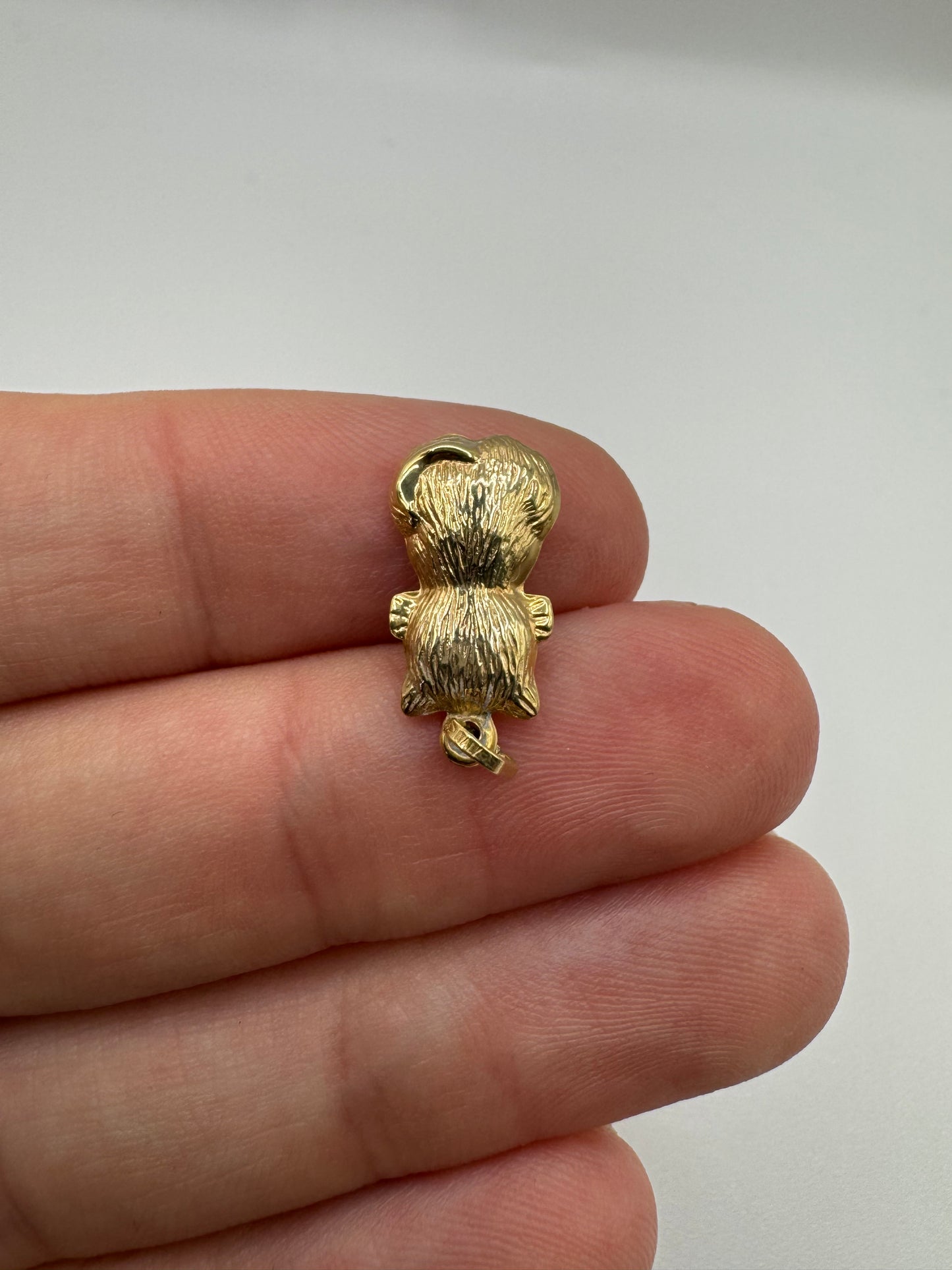 9ct gold cat charm