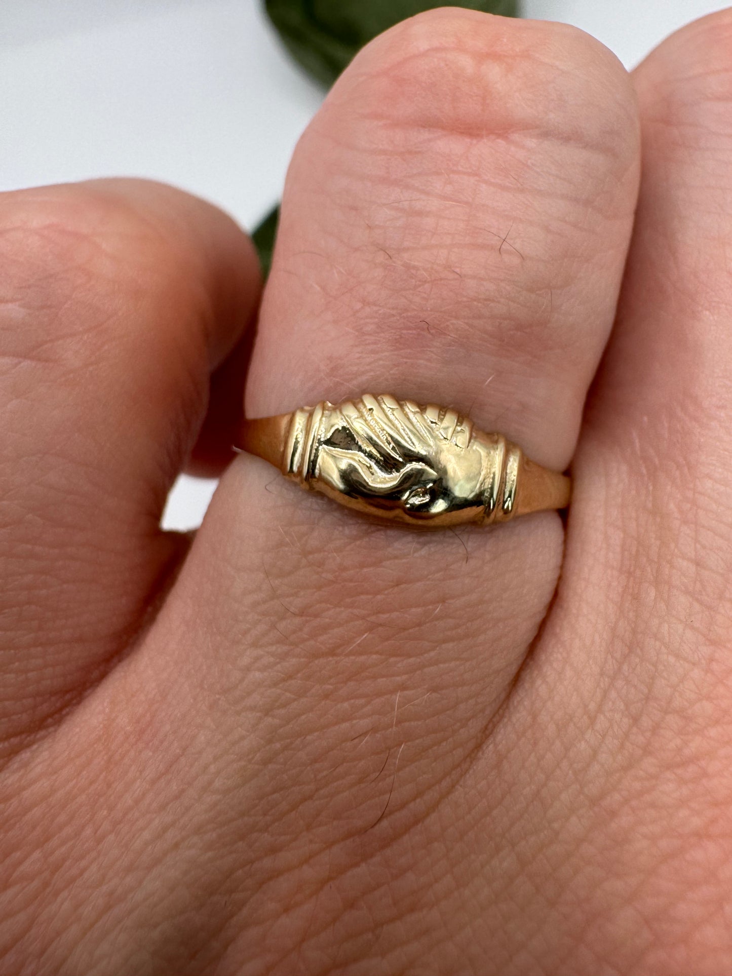 9ct gold Fede style ring