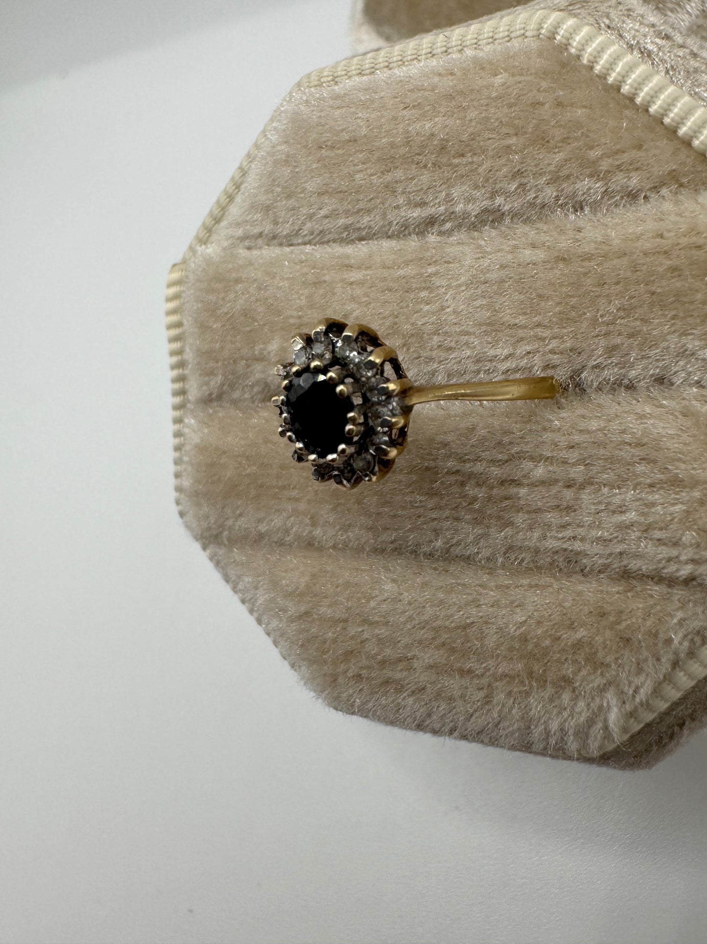 9ct gold sapphire and cz ring