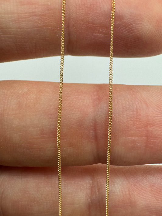 9ct gold curb chain 32 16”