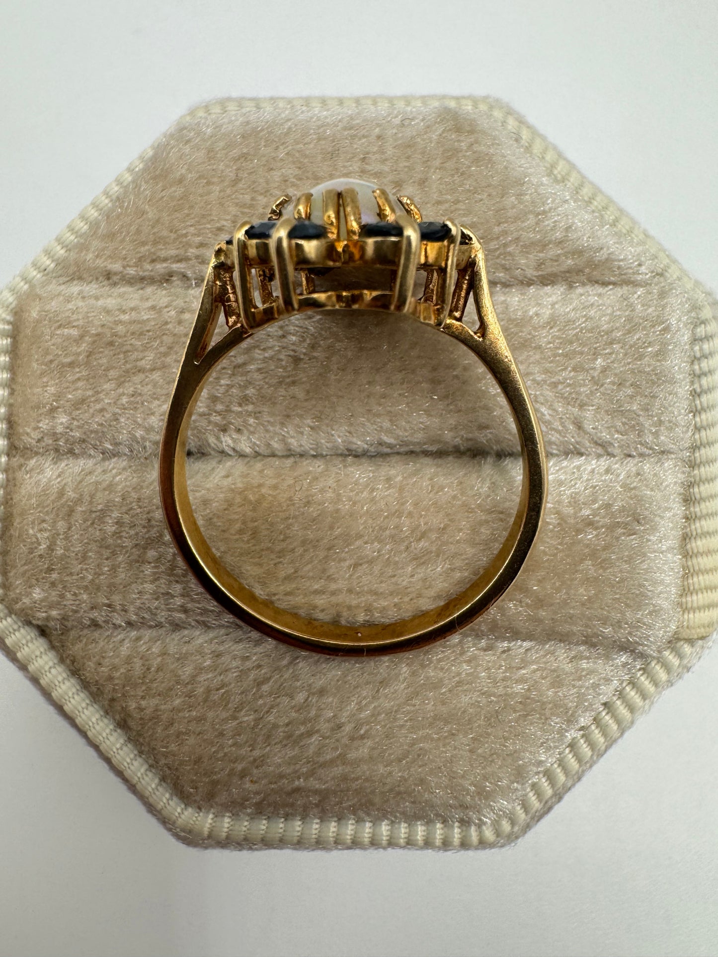 9ct gold opal and sapphire cluster ring