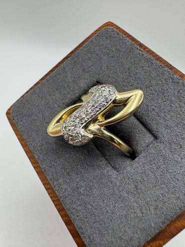 9ct gold diamond ring