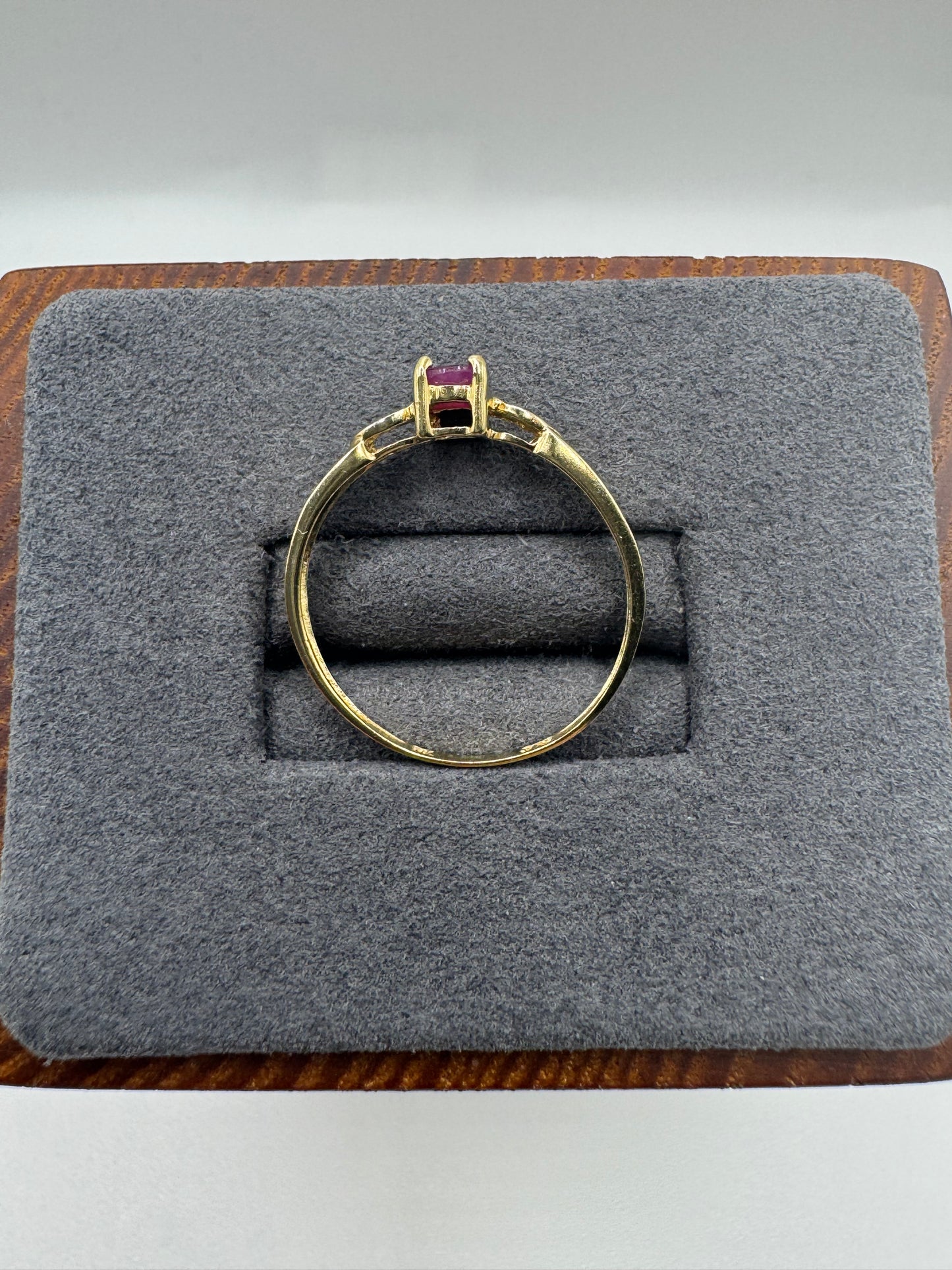 9ct gold ruby and diamond ring