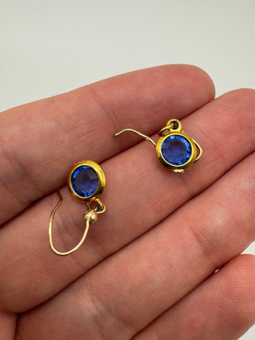 Vintage 9ct gold paste earrings