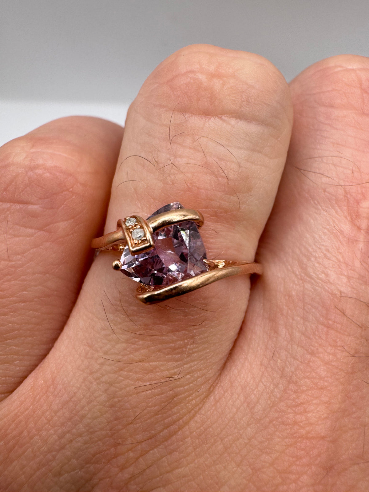 9ct rose gold amethyst and diamond ring