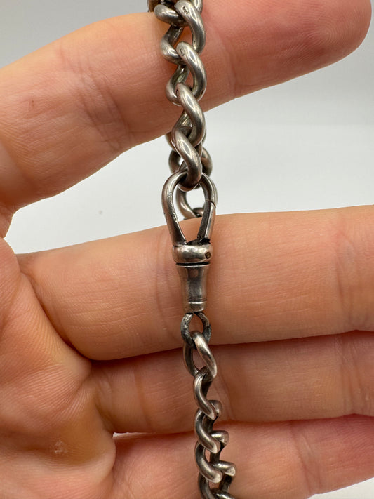 Antique silver dog clip bracelet
