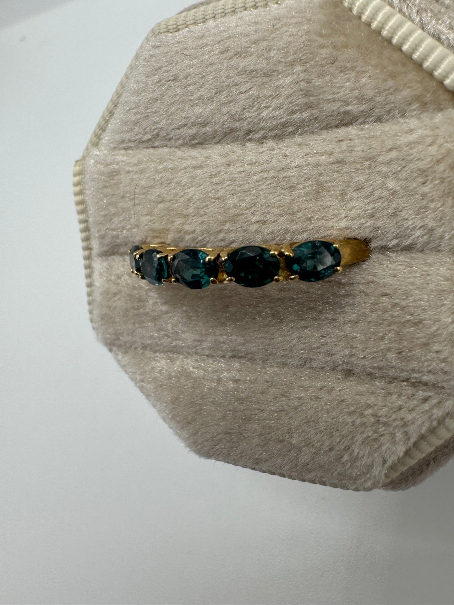 9ct gold tourmaline ring