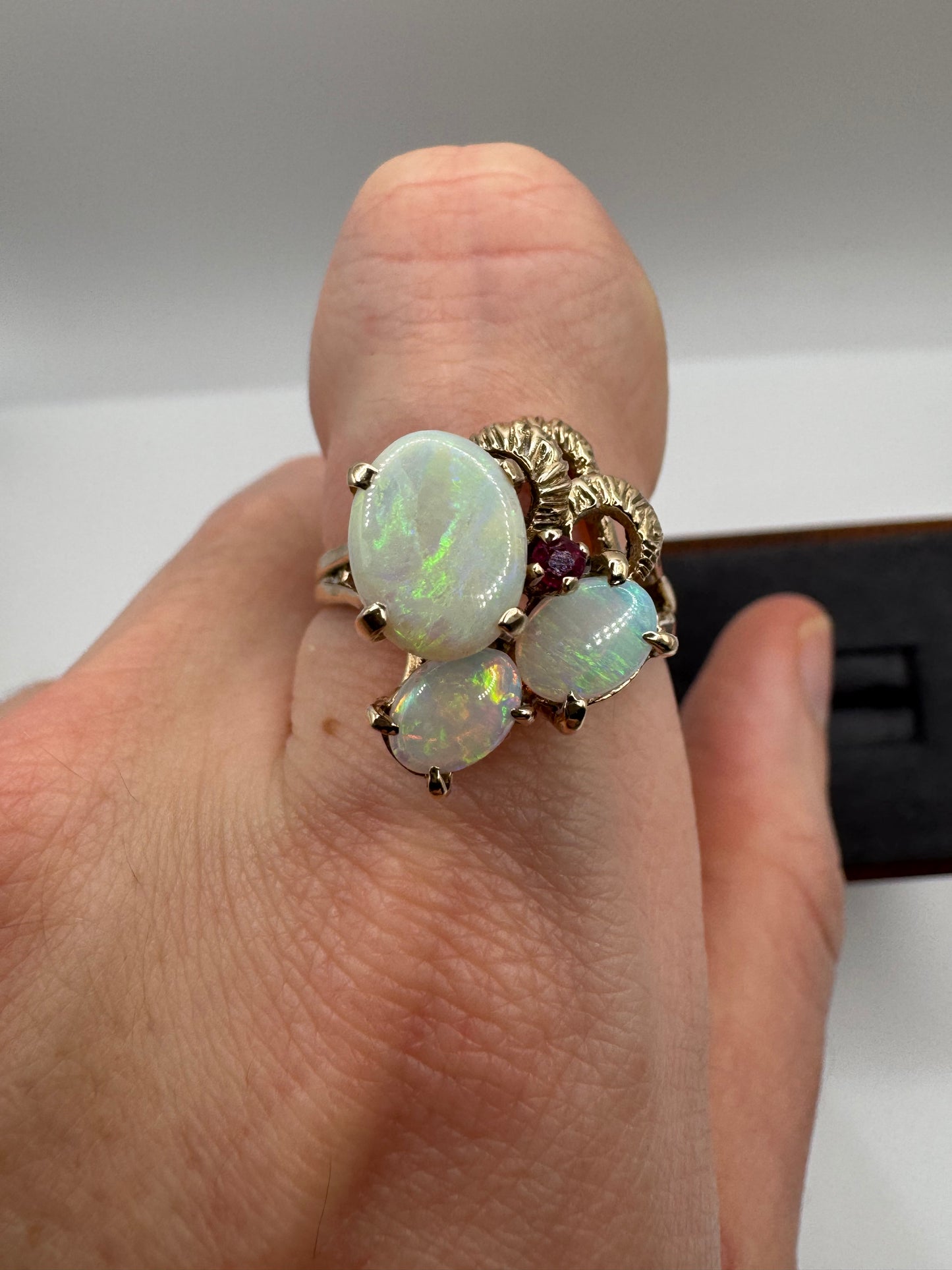 Heavy 9ct gold opal and ruby ring