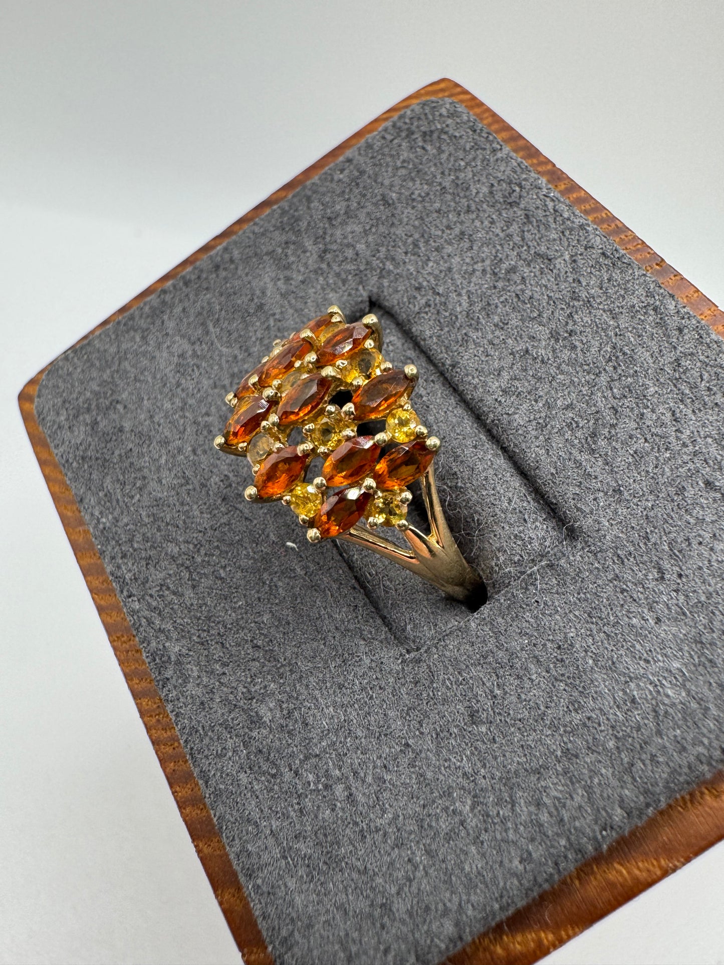 9ct gold citrine cluster ring