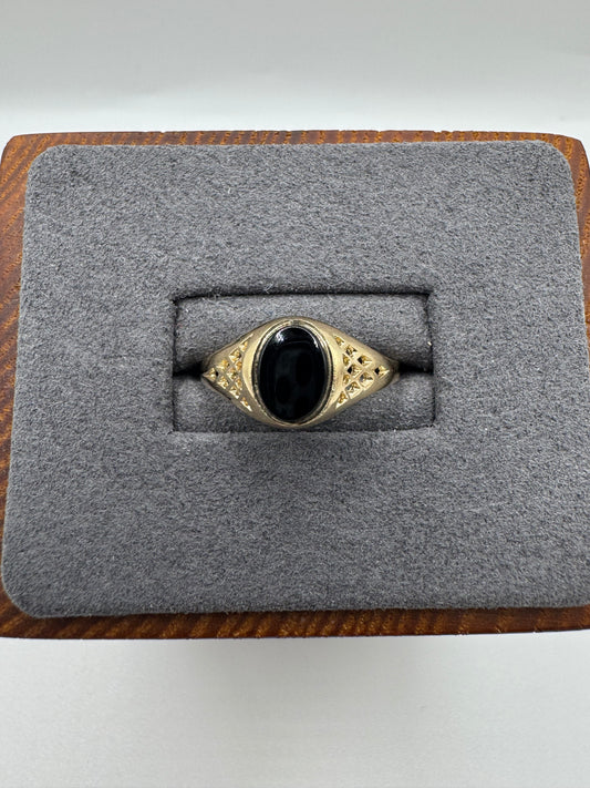 9ct gold onyx signet ring