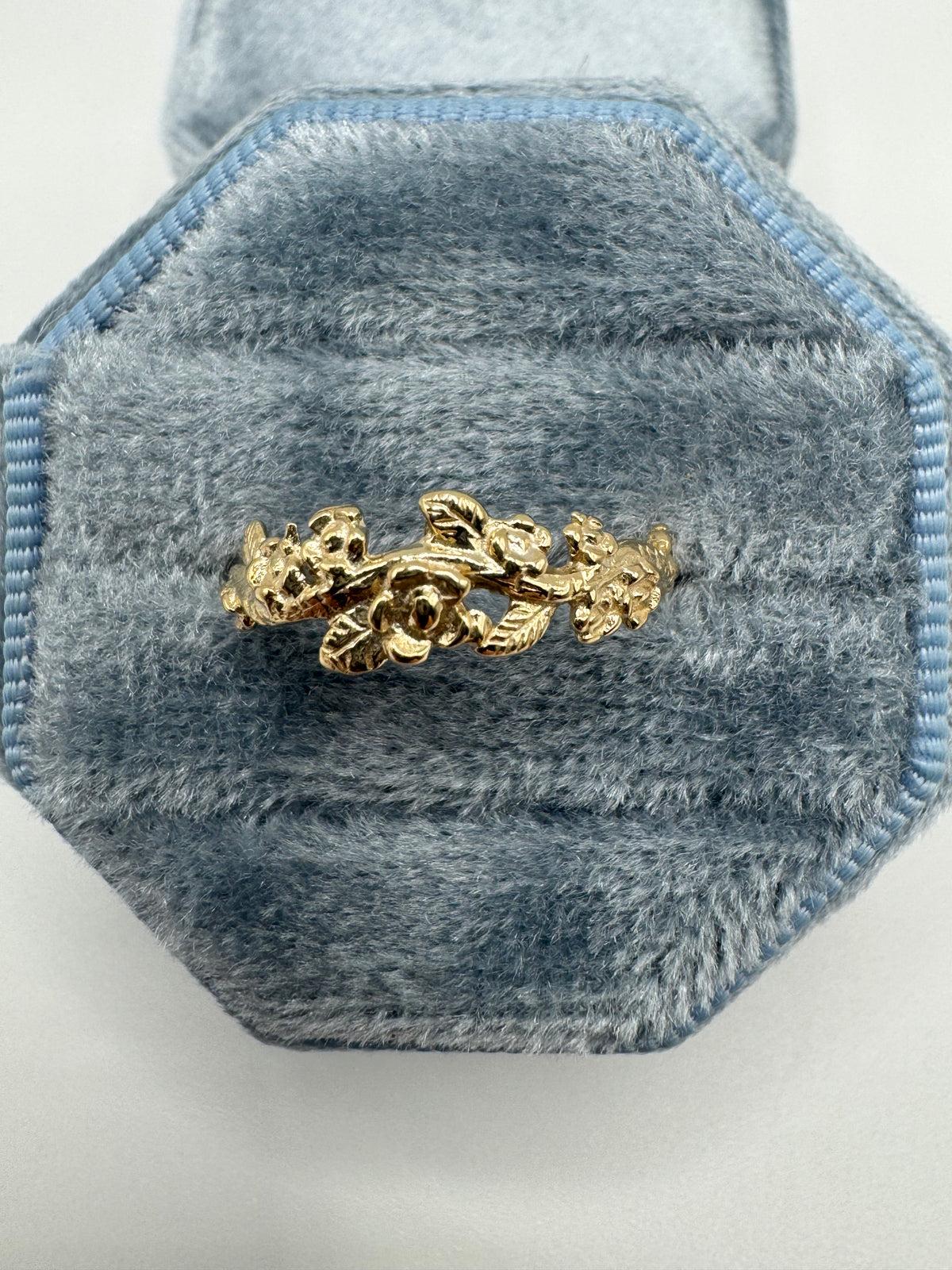 9ct gold forget me not ring