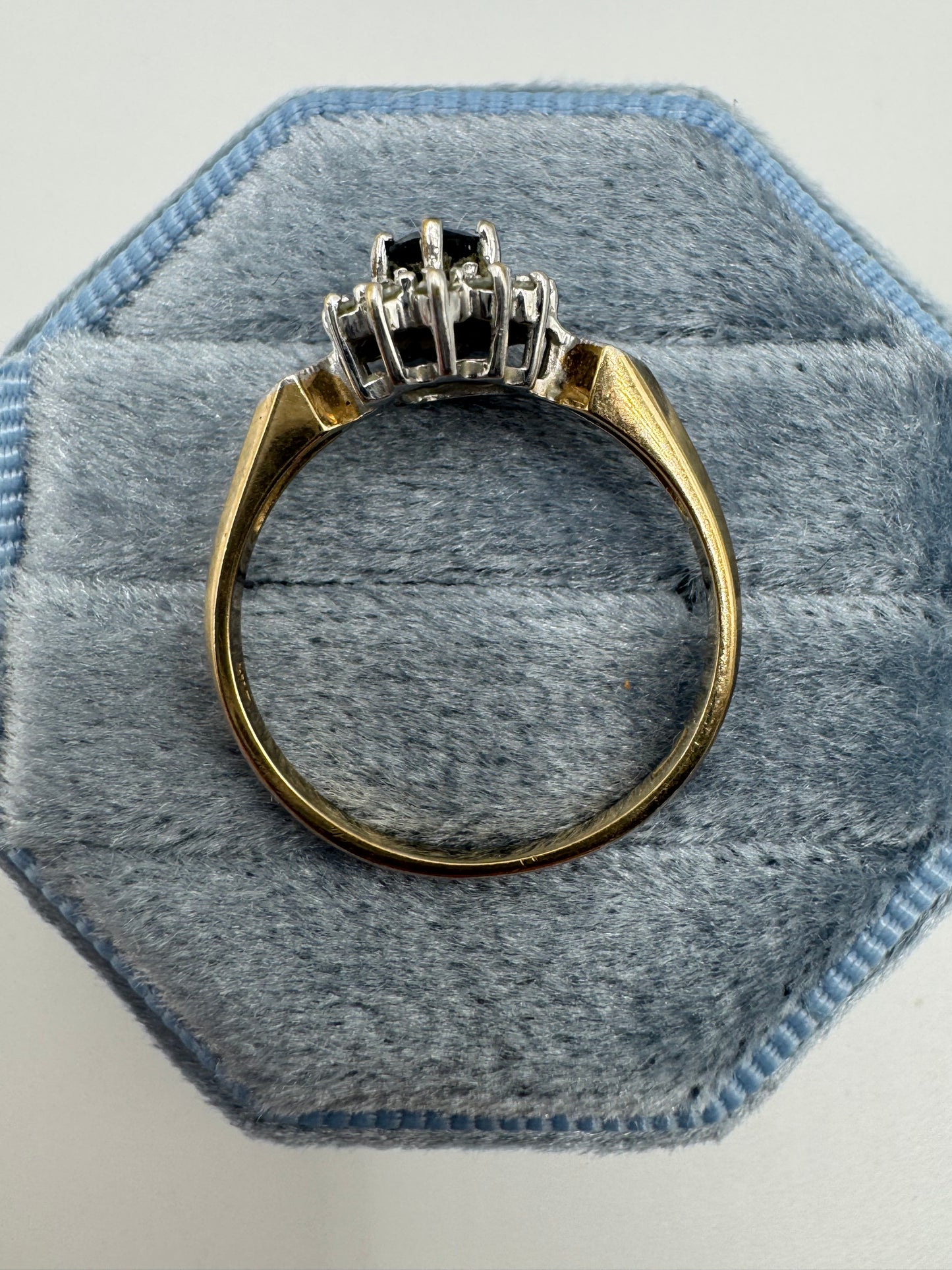 9ct gold sapphire and diamond ring
