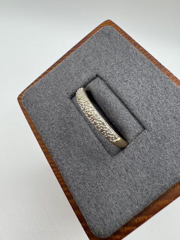 9ct gold diamond ring