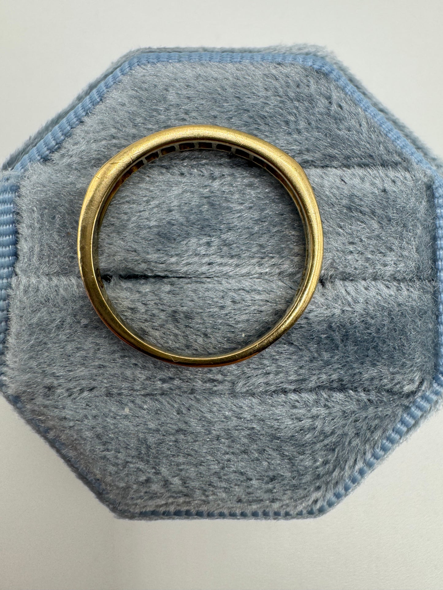 9ct gold diamond ring