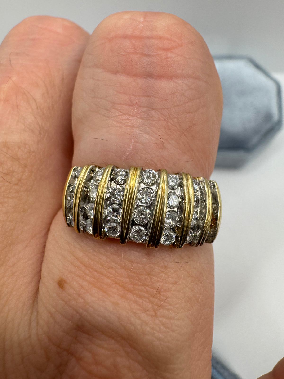 9ct gold 75 point diamond ring