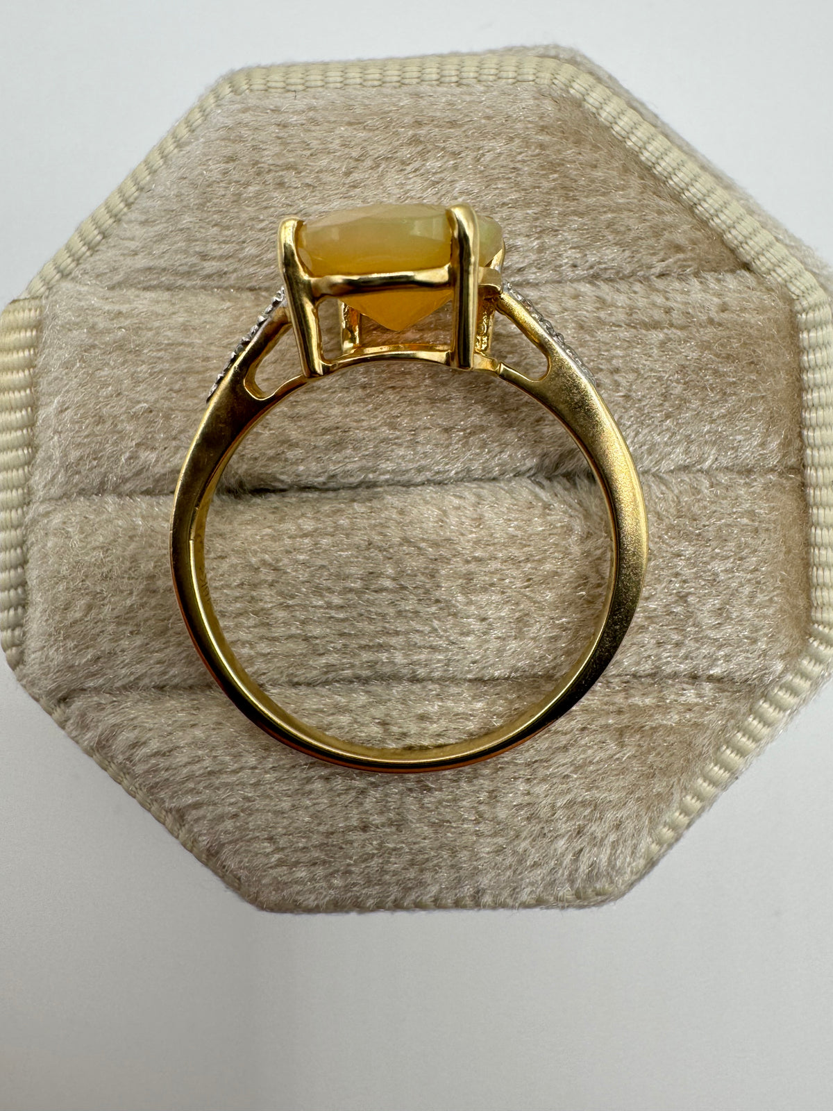 9ct gold opal and diamond ring