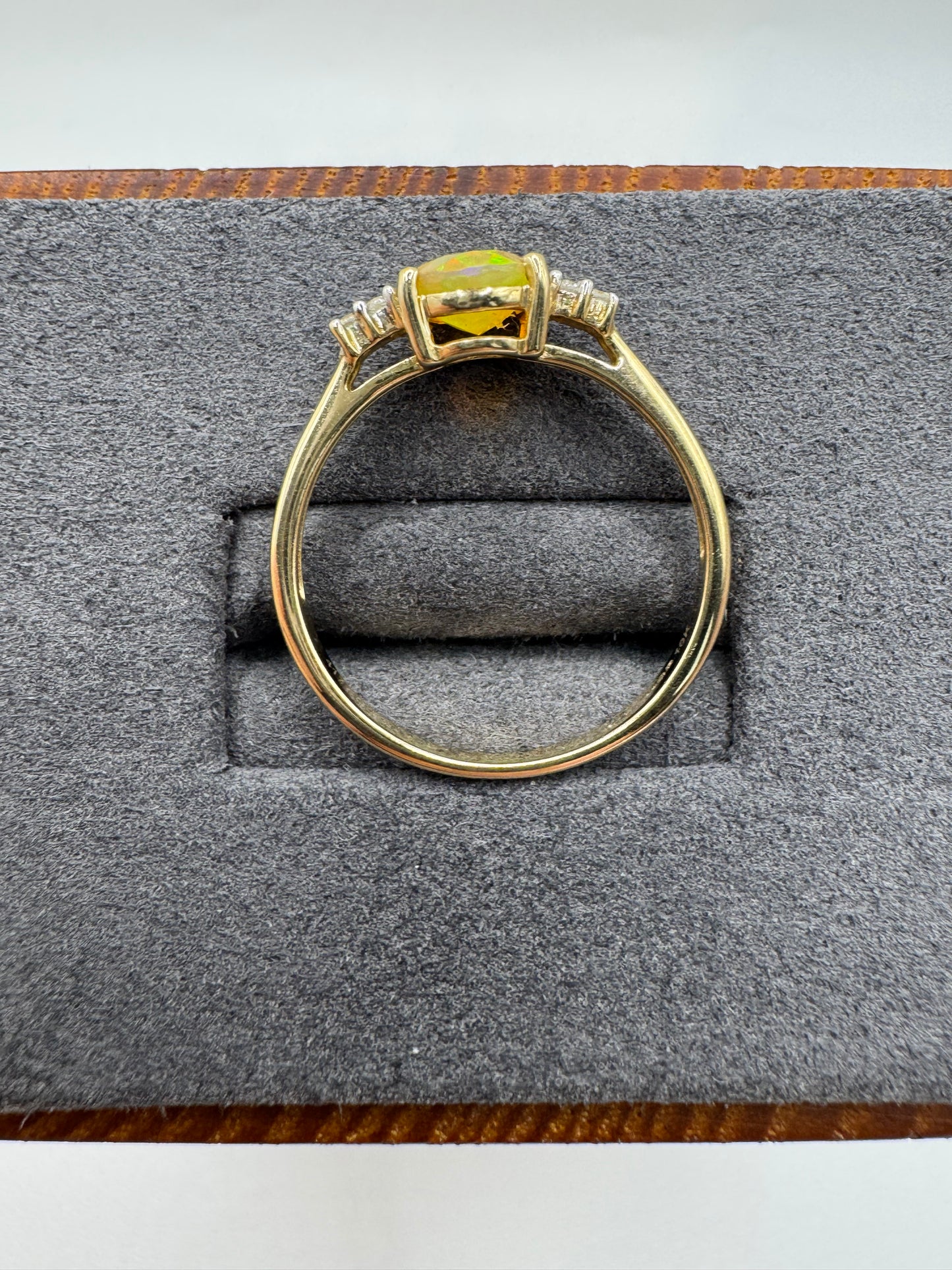 9ct gold opal and zircon ring