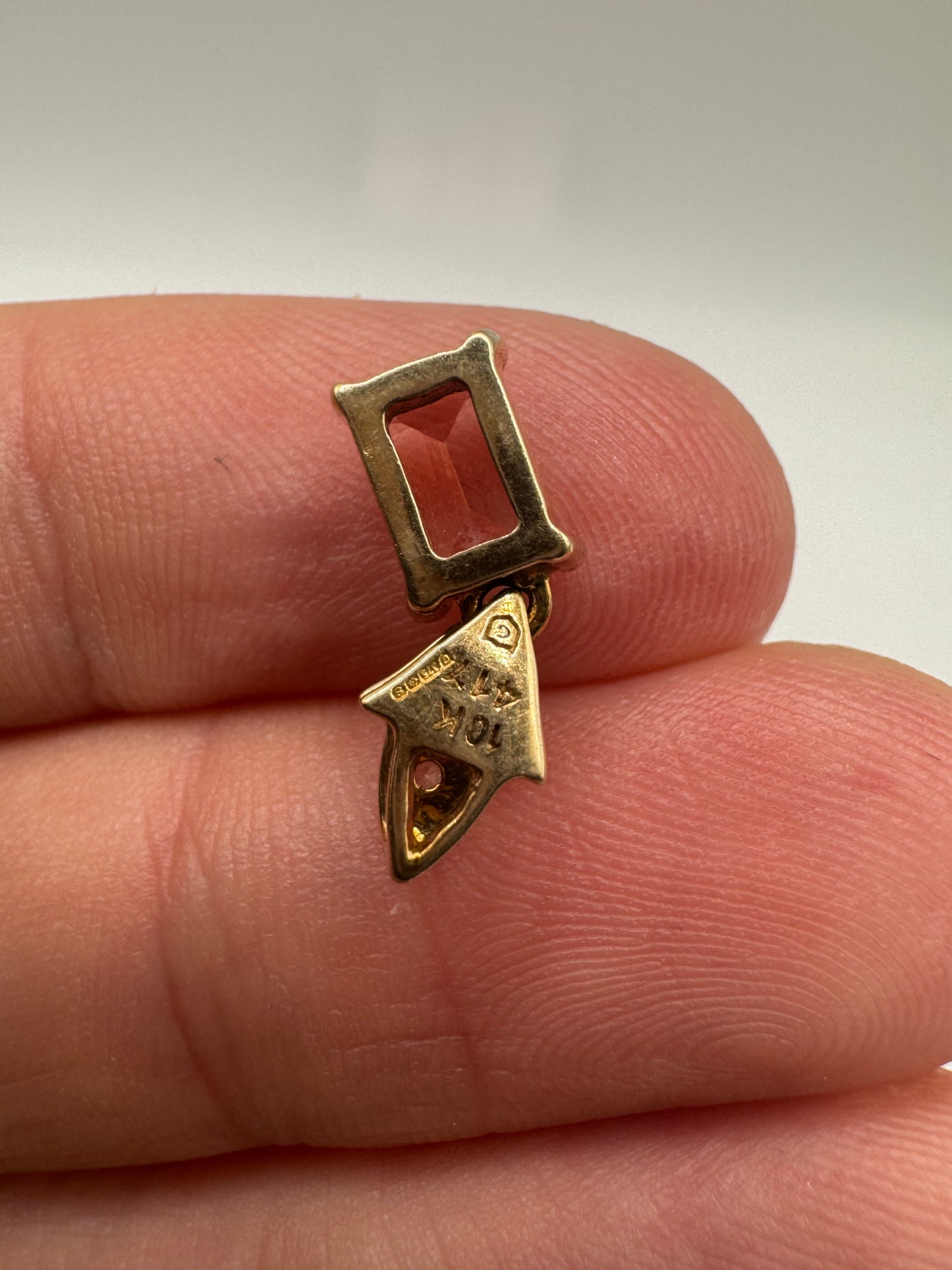 9ct gold kunzite and topaz pendant