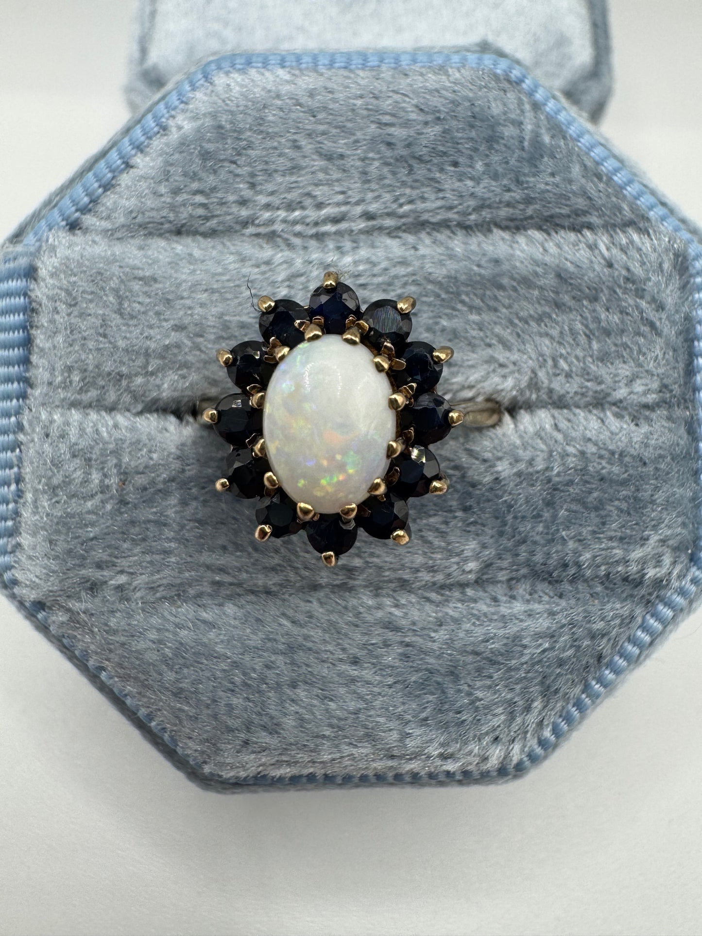 9ct gold opal and sapphire ring