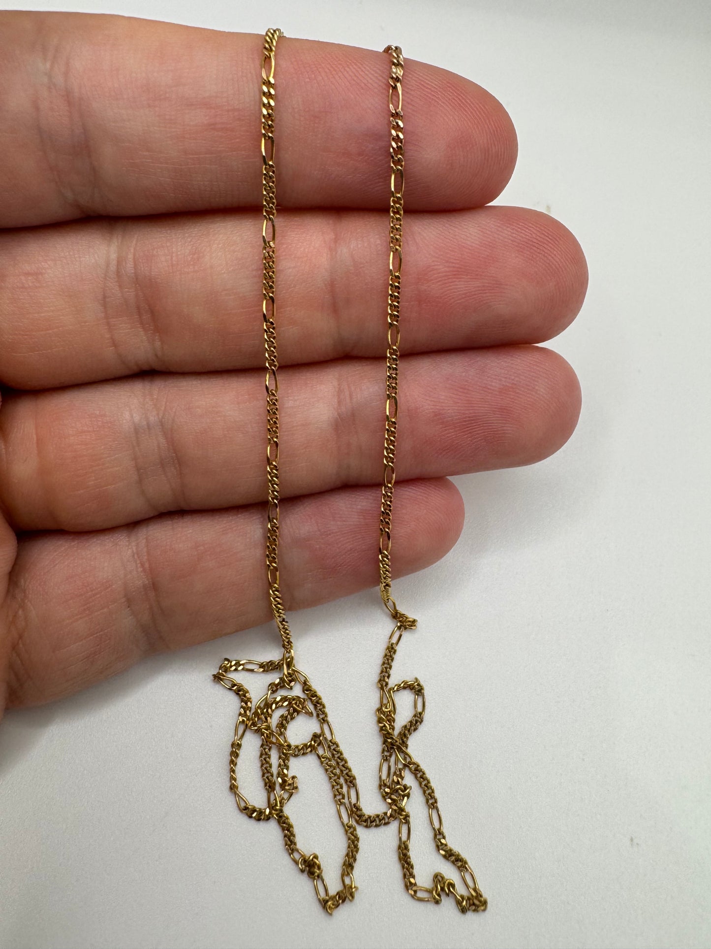 9ct gold chain 18
