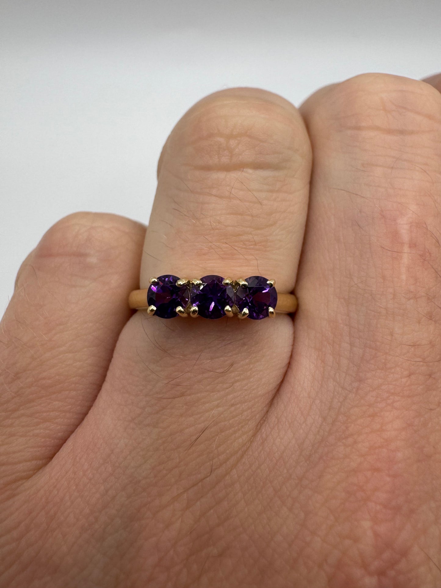 9ct gold amethyst ring