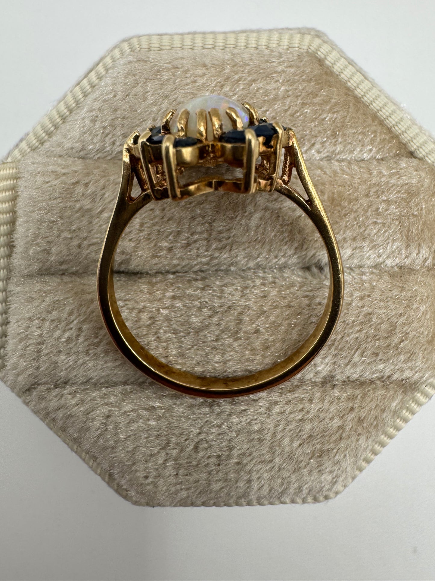 9ct gold opal and sapphire cluster ring