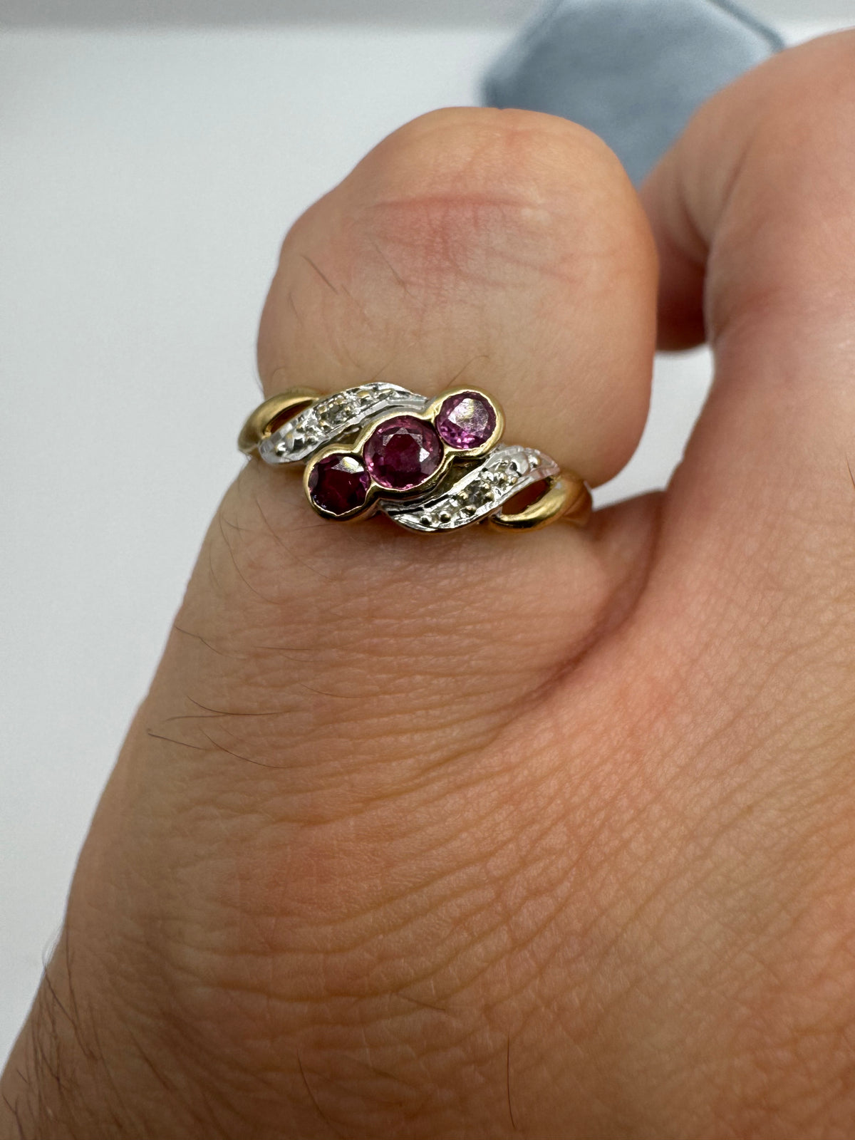 9ct gold ruby and diamond ring