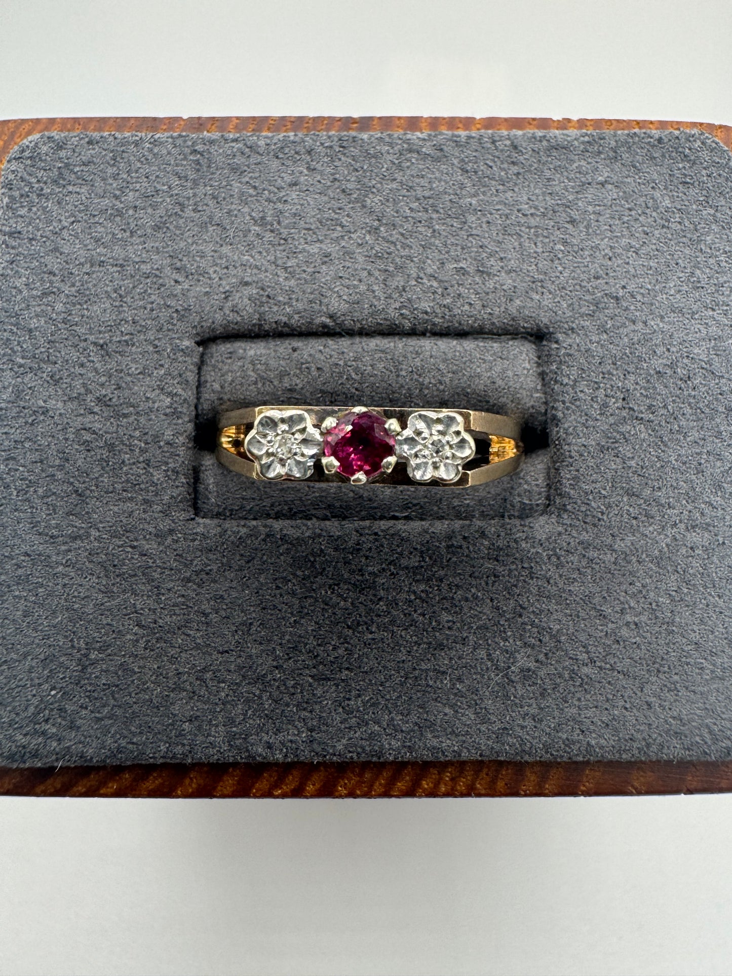 9ct gold ruby and diamond ring