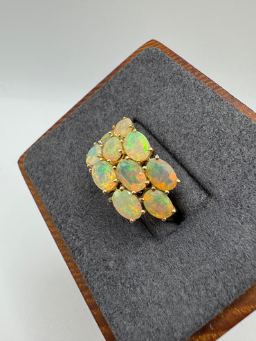 9ct gold opal cluster ring