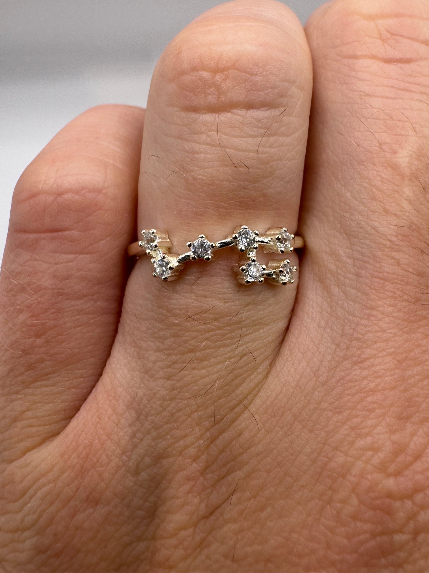 Silver cz ring (7.25-O)