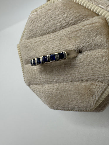 9ct white gold kyanite ring