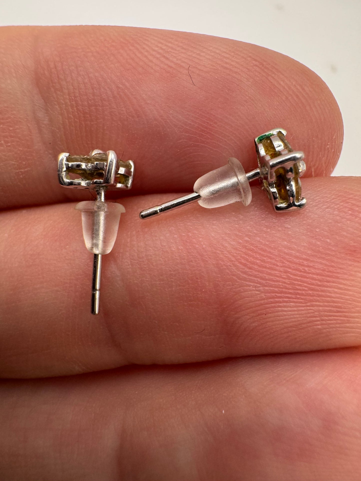 18ct gold diamond earrings