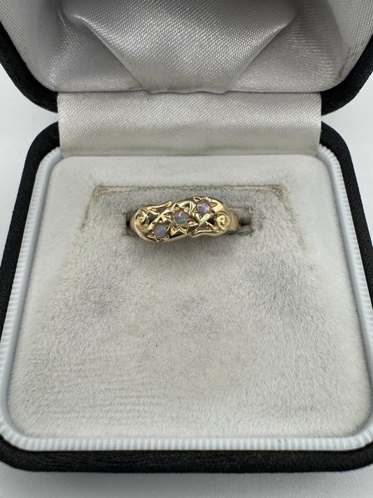 9ct gold 3 stone moonstone gypsy ring