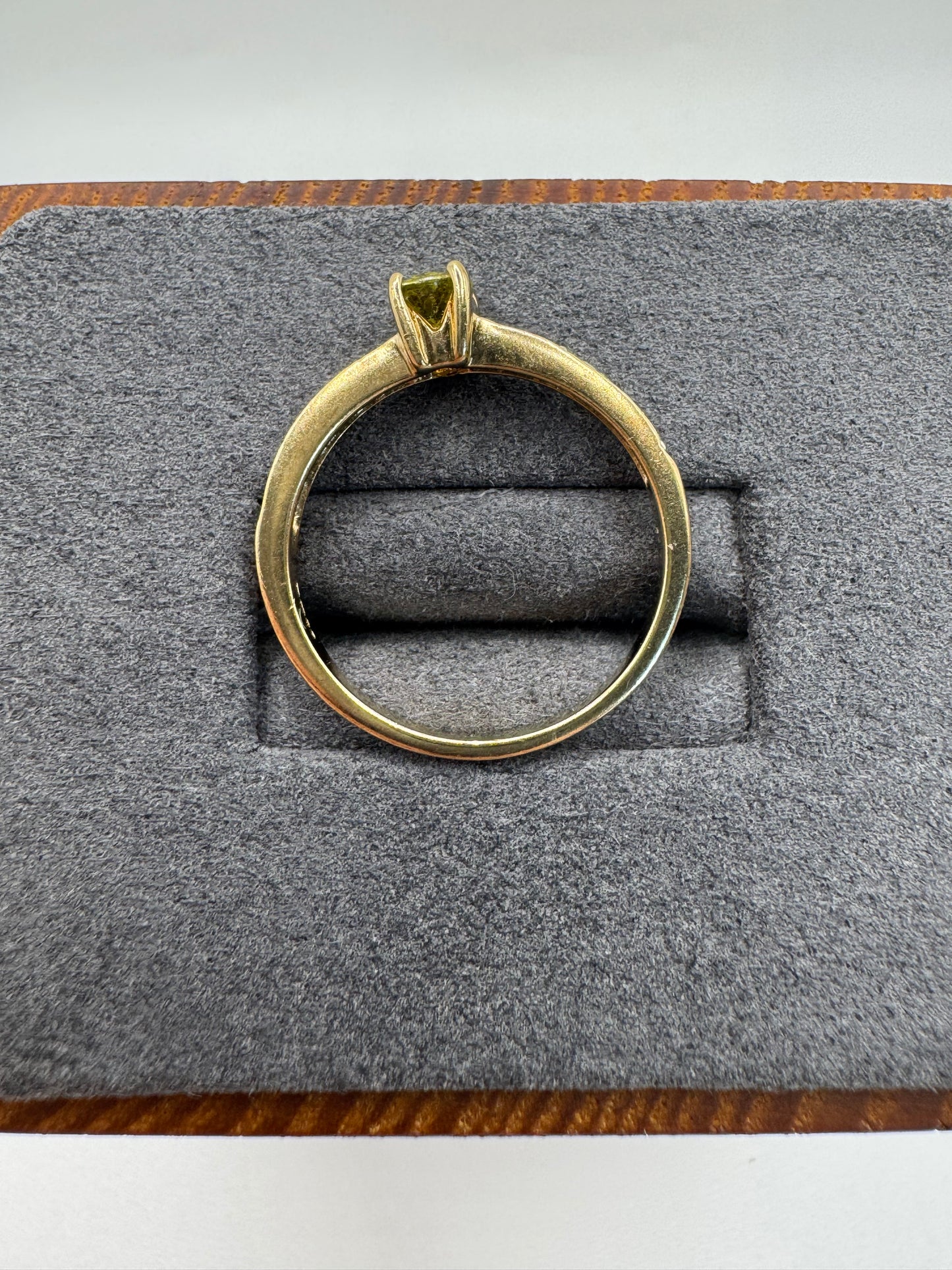 9ct gold sphene and zircon ring