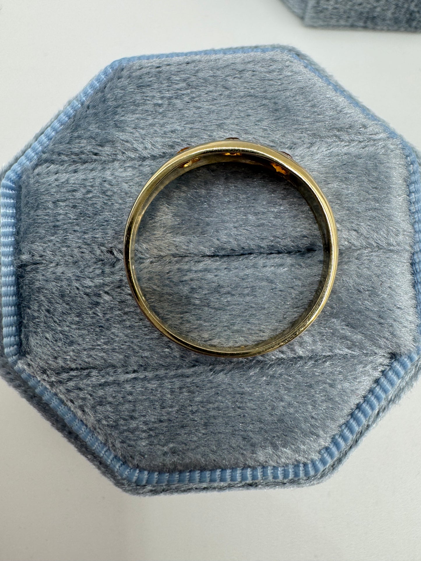 9ct gold citrine gypsy ring