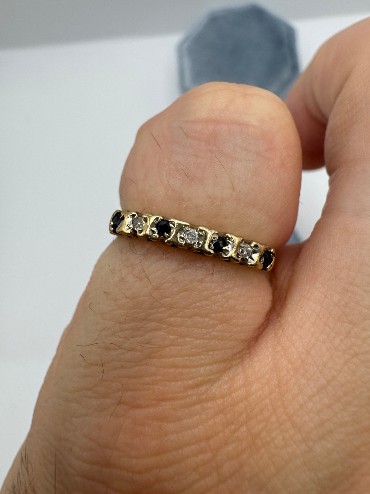 9ct gold sapphire and diamond ring