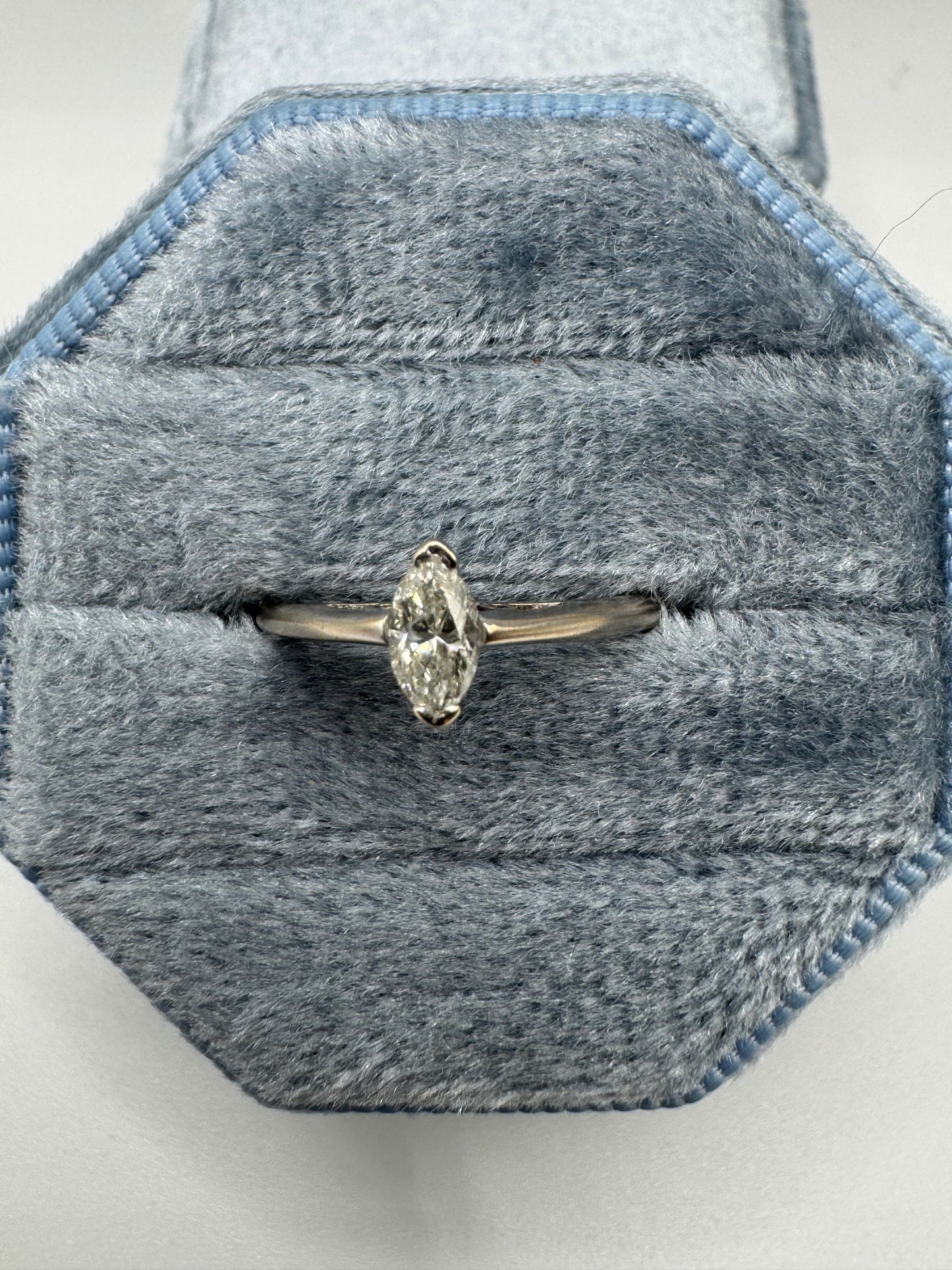 9ct white gold diamond ring