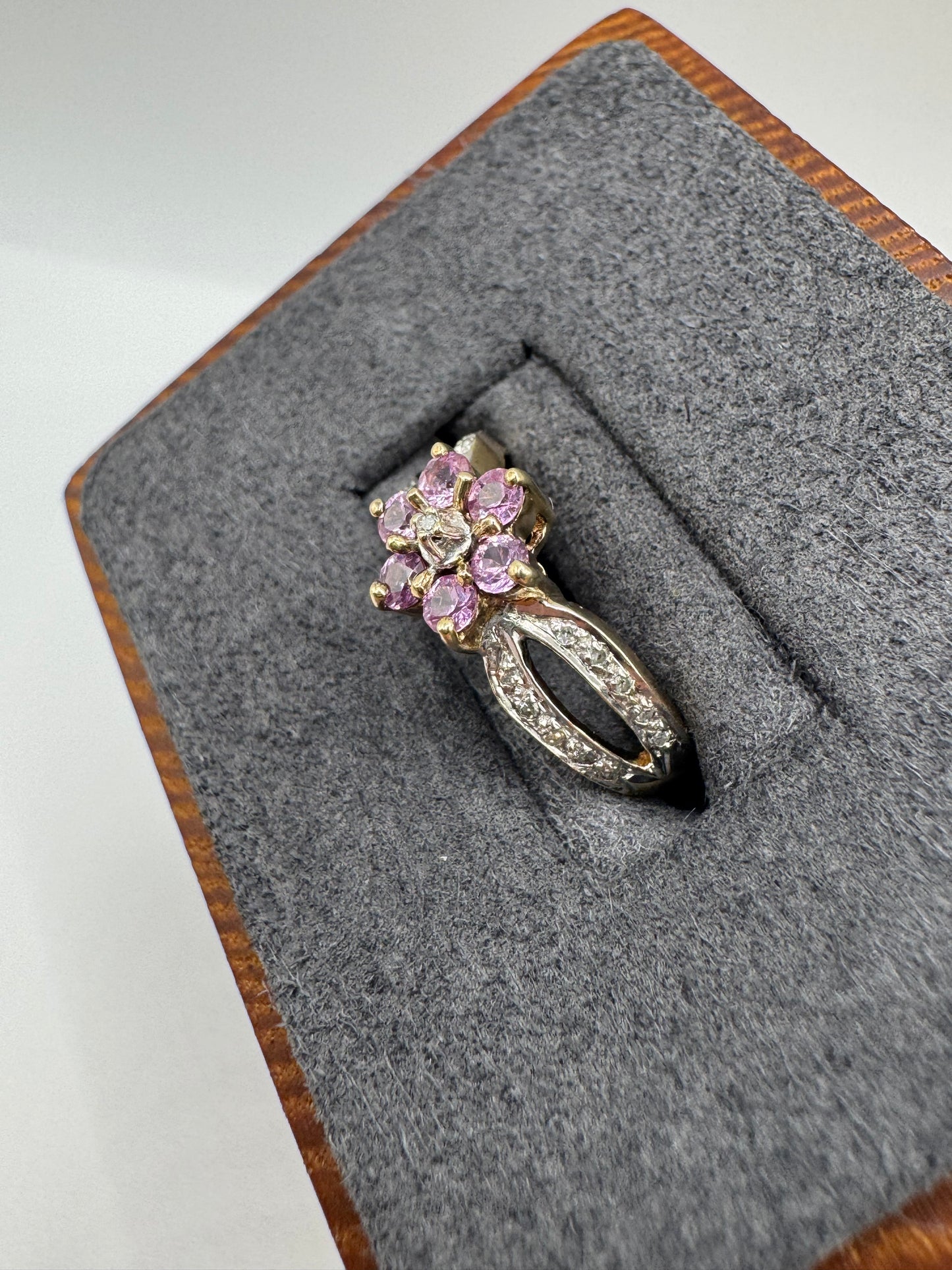 9ct gold pink topaz and diamond ring