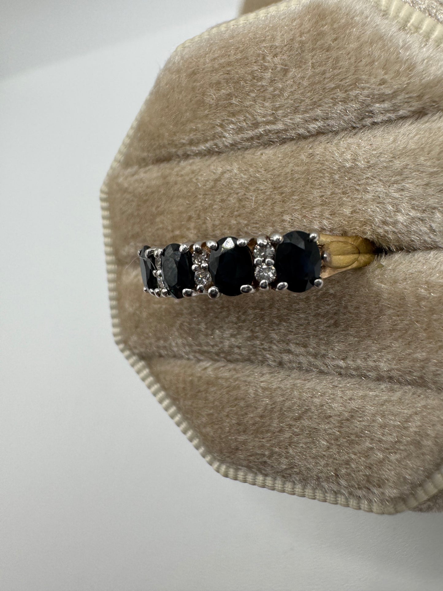 9ct gold sapphire and diamond ring