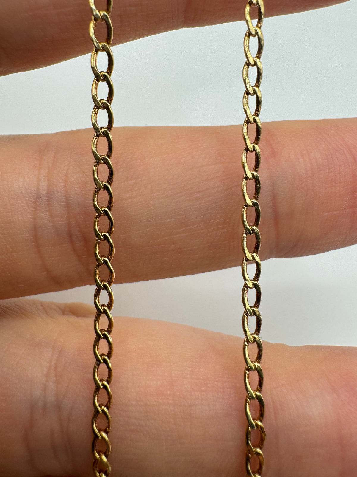 9ct gold chain 48 21”