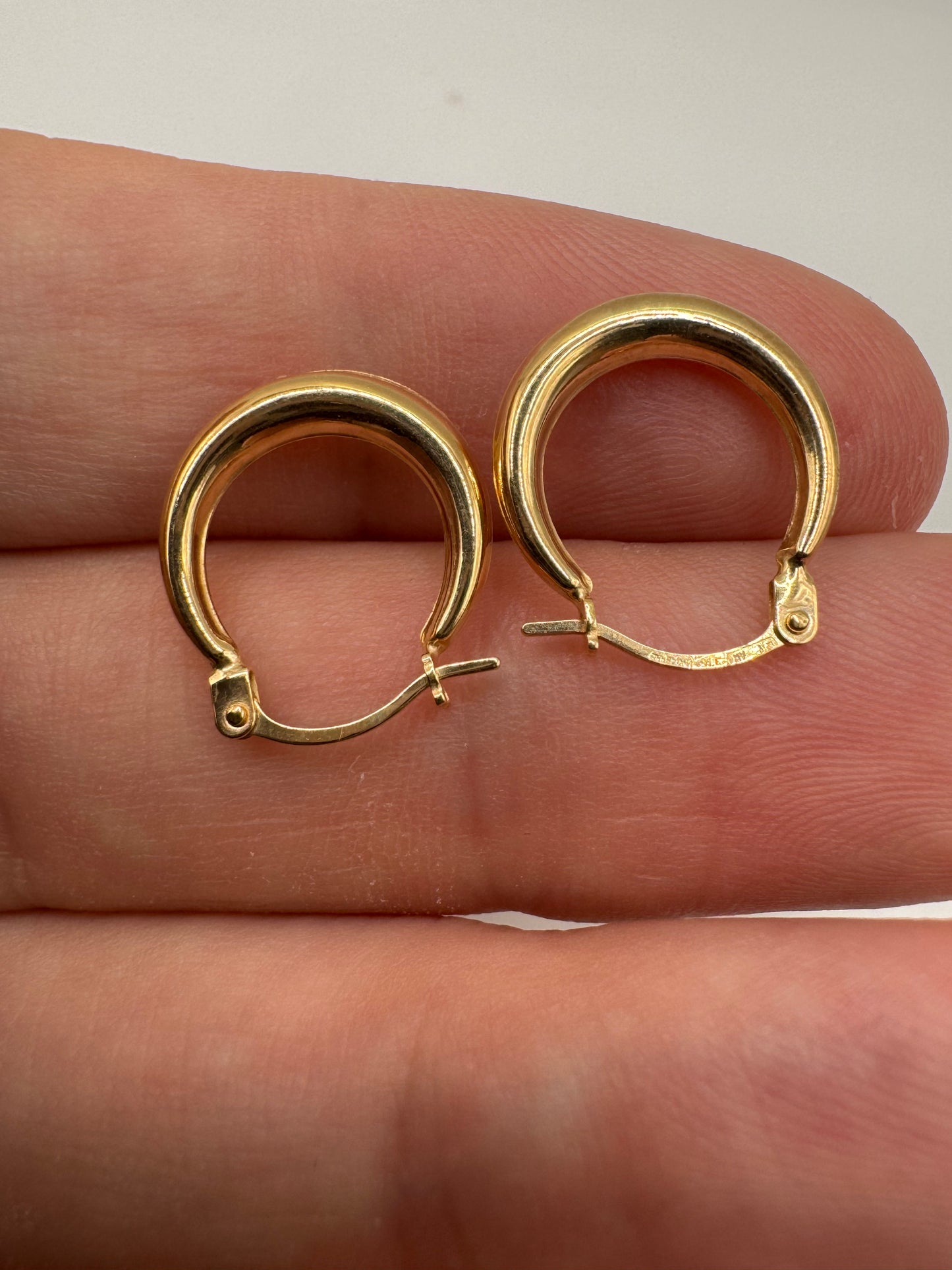 9ct gold creole earrings