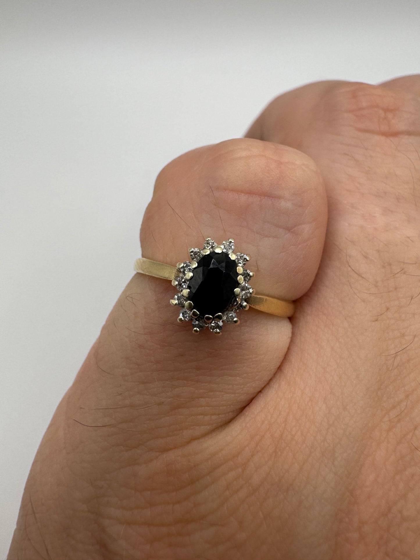 9ct gold sapphire and diamond ring